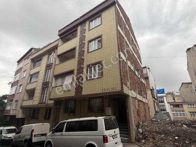 100. Yıl Mahallesi, Bağcılar içerisinde satılık mülk