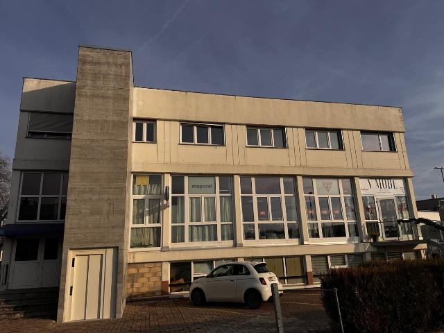 Büro mieten in Belmont-Yverdon, Waadt
