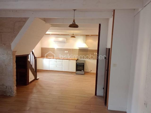 Maison vente à Angoulême, Yviers