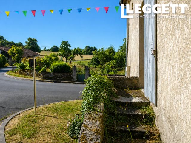 Maison vente à Angoulême, Yviers