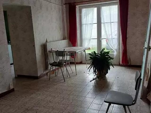 Maison vente à France métropolitaine, Yvré-l'evêque