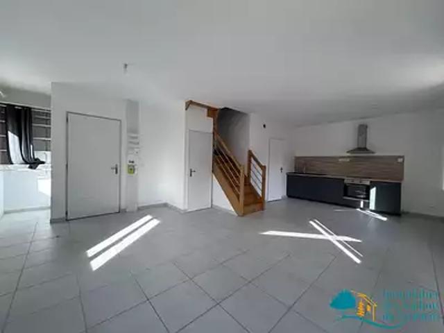 Appartement location à Pierre Jeune, Yzeron