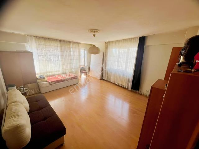 Güllük Mahallesi, Tepebaşı içerisinde kiralık mülk