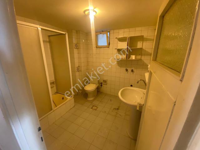 İzmit, Kocaeli içerisinde kiralık mülk