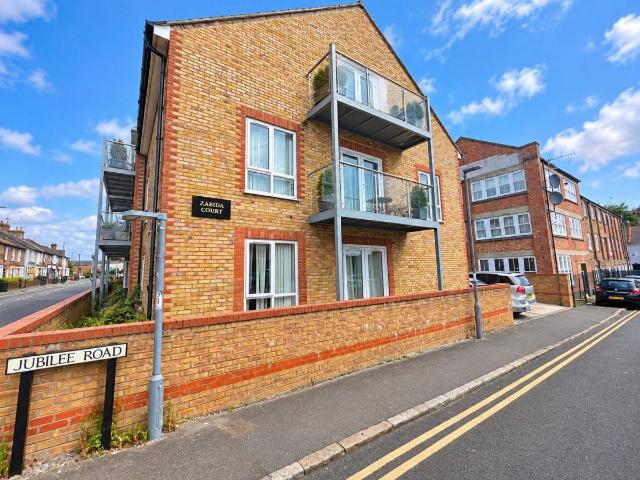 Apartment for rent in Castlefield, Cressex