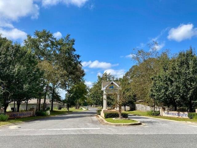 Land for sale in Crestview Land for sale in Crestview