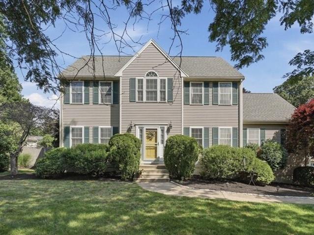 House for sale in Franklin, Massachusetts