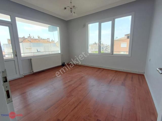Bergama, İzmir içerisinde kiralık mülk
