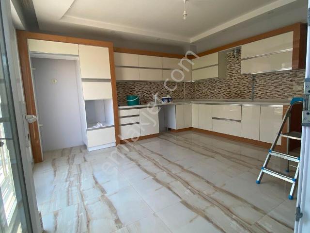 İstiklal Mah., Nazilli içerisinde kiralık mülk