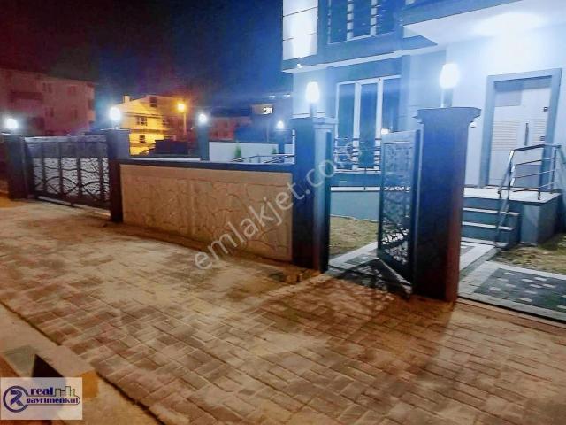 Çorlu içerisinde satılık Villa