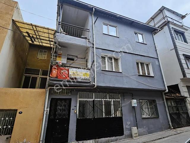 Bornova, İzmir içerisinde satılık mülk