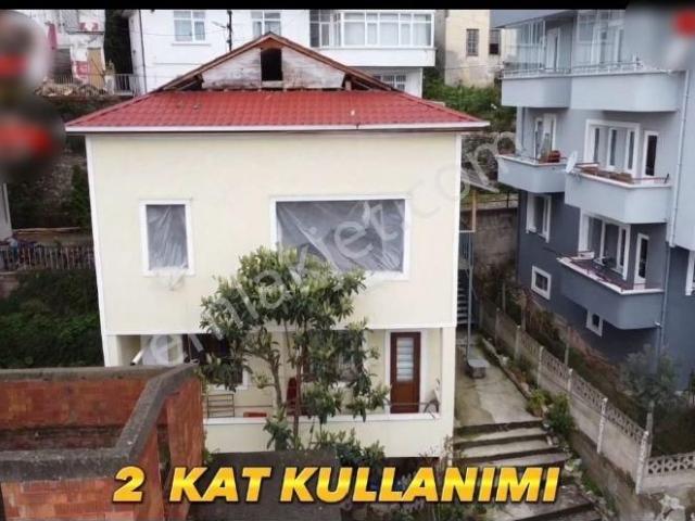 Altinova içerisinde satılık Villa