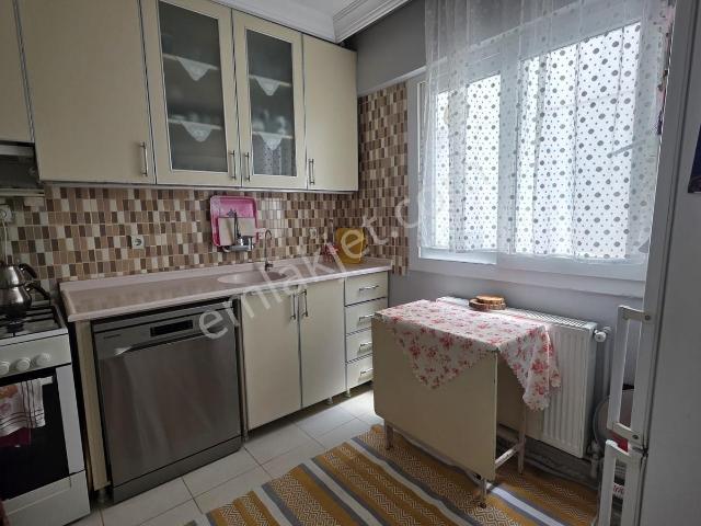 Konak, İzmir içerisinde satılık mülk