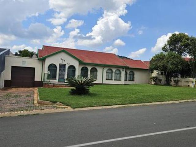 House for sale in Vosloorus, Gauteng