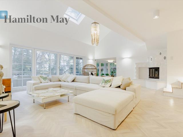 Dom na sprzedaż w Zalesie Górne, Mazowieckie