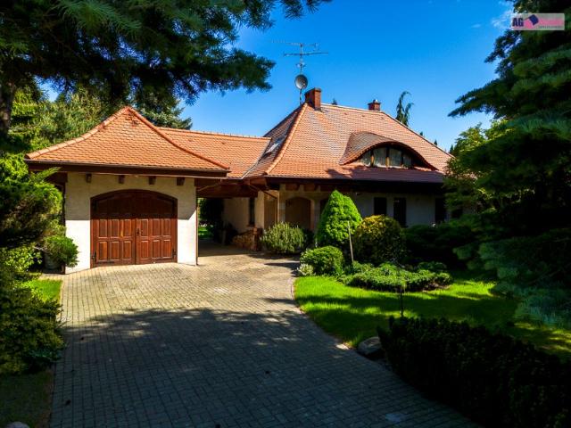 Dom na sprzedaż w Sztutowo, Pomorskie