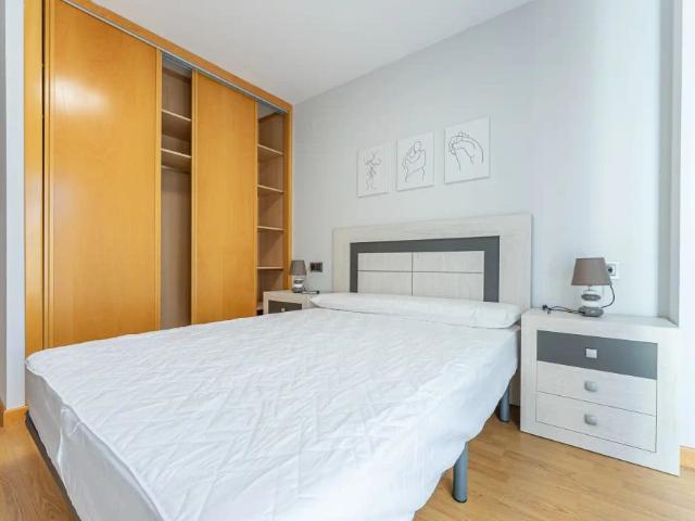 Apartamento en alquiler en Los Bloques, Zamora