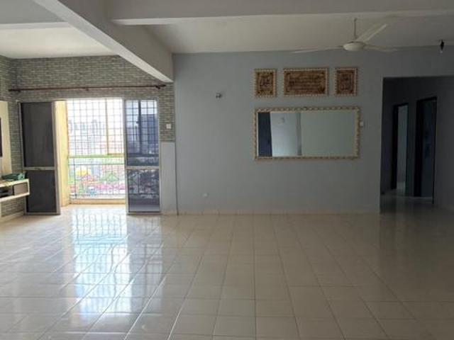 Apartment for sale in Country Heights Damansara, Kuala Lumpur