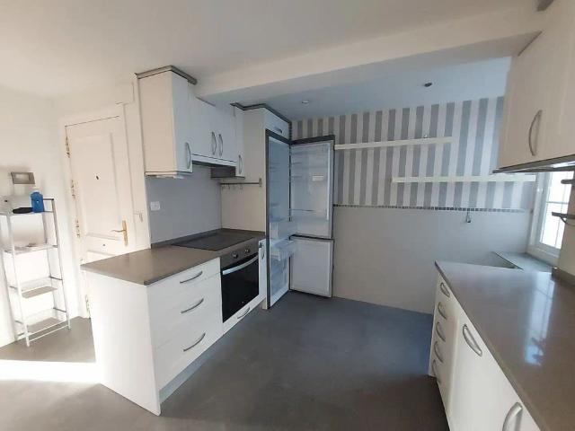 Apartamento en alquiler en Universidad, Zaragoza