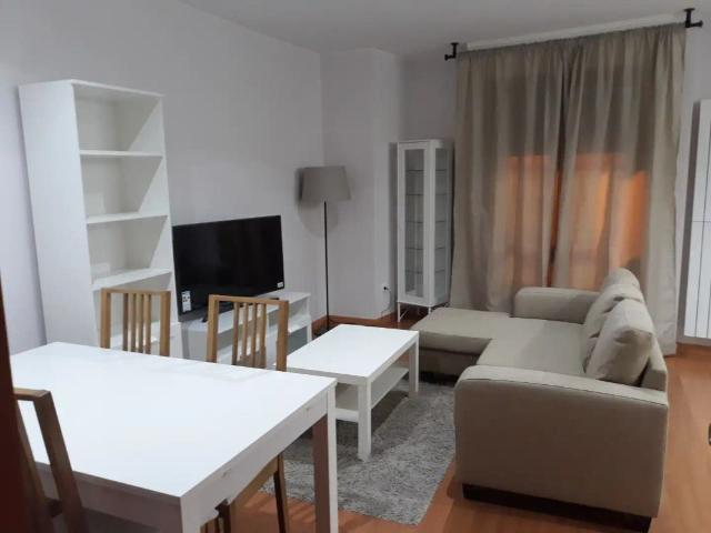 Apartamento en alquiler en Centro, Zaragoza