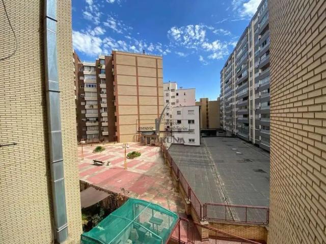 Apartamento en alquiler en Delicias, Zaragoza