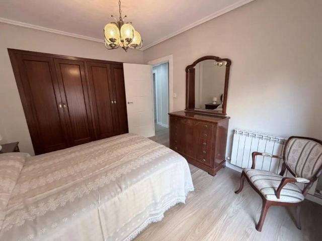 Apartamento en alquiler en Miralbueno, Zaragoza