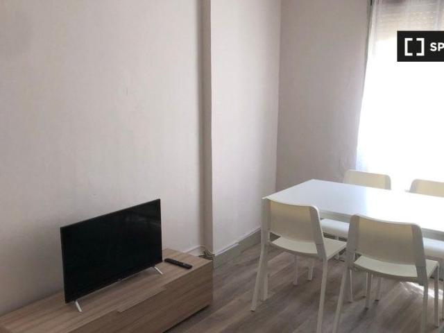 Apartamento en alquiler en Delicias, Zaragoza