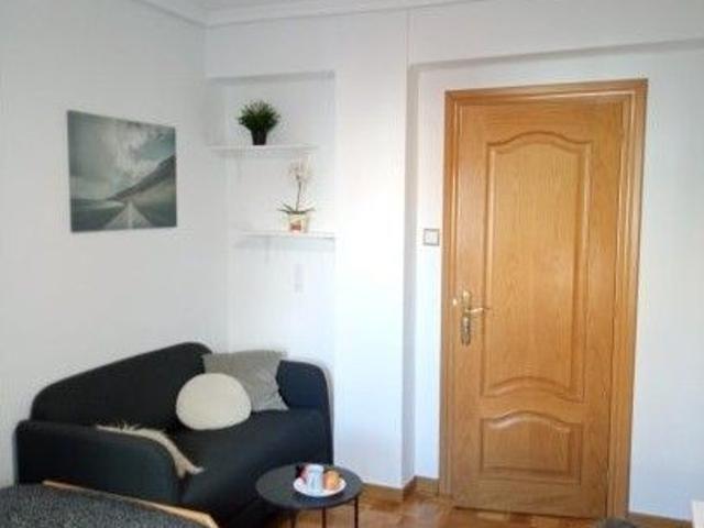 Apartamento en alquiler en Delicias, Zaragoza
