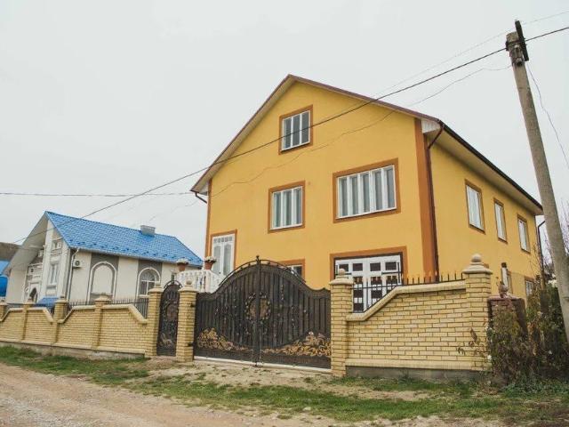 Дом продажа в Заставне