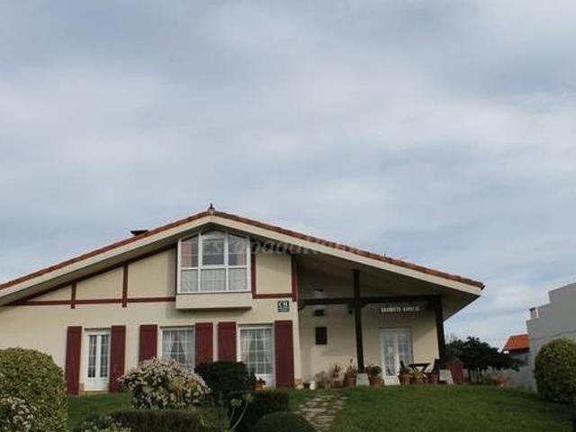 Casa en alquiler en Barrika, Guipúzcoa