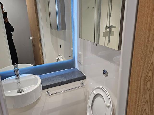 Apartment for rent in Hough Green, Two Mills