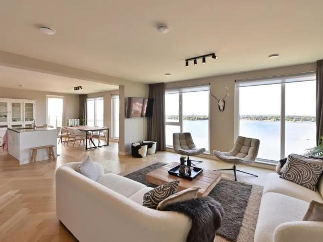 Appartement te huur in Duin, Almere-haven