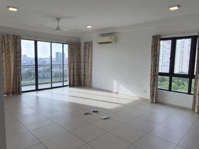 Condominium for sale in Petaling, Subang Jaya