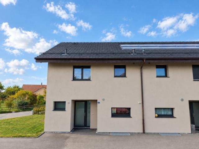 Reihenfamilienhaus kaufen in Suchy, District du Jura-Nord vaudois