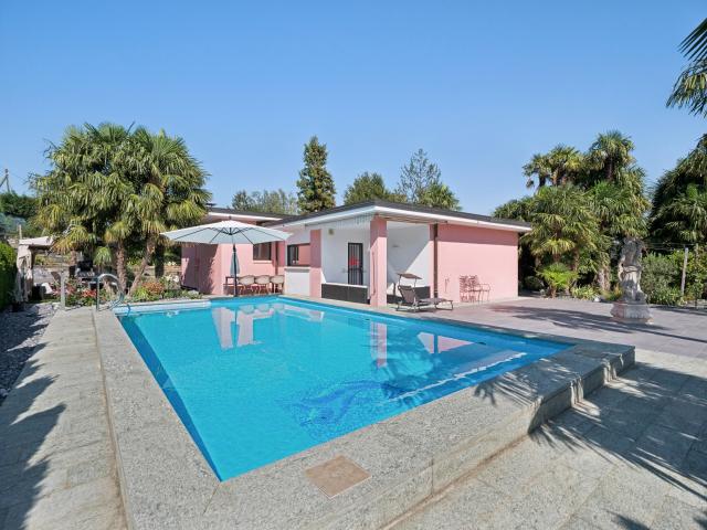 Einfamilienhaus kaufen in Mendrisio, Tessin