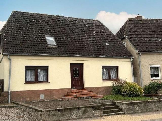 Haus kaufen in Marlow, Vorpommern-Rügen