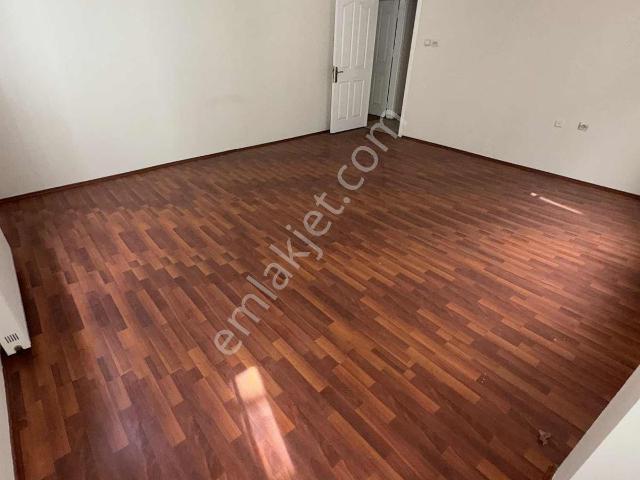 Küçükçekmece, İstanbul içerisinde kiralık mülk