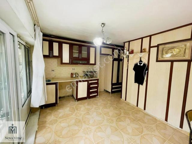 Karabağlar, İzmir içerisinde kiralık mülk