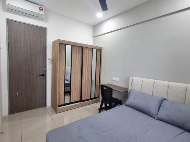 Room for rent in Bayan Mutiara, George Town