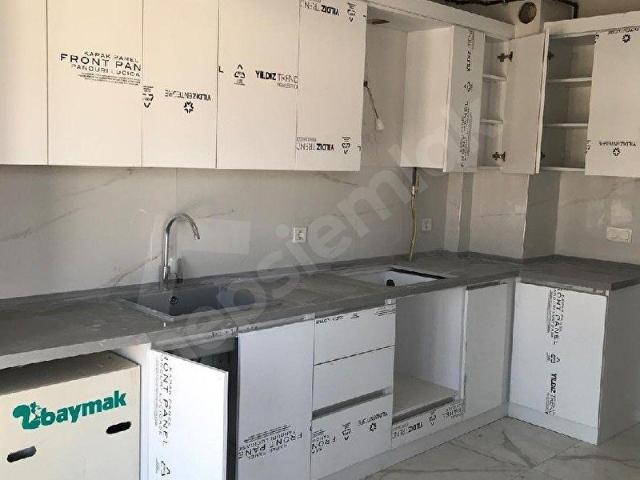 Bayrakli, İzmir içerisinde satılık mülk