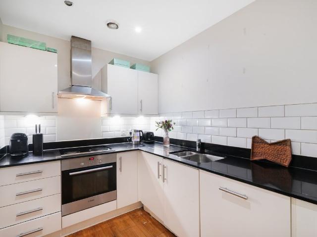 Apartment for rent in London Borough of Barnet, Greater London