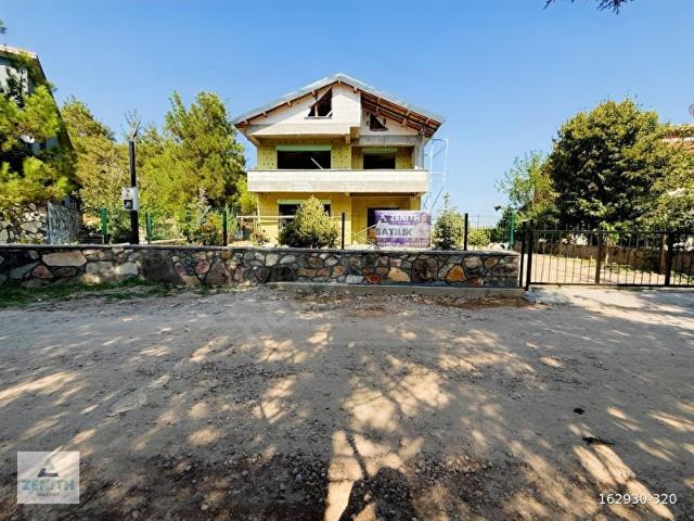 Dursunbey, Balikesir içerisinde satılık Villa