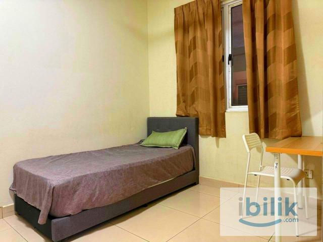 Room for rent in SS 7, Petaling Jaya
