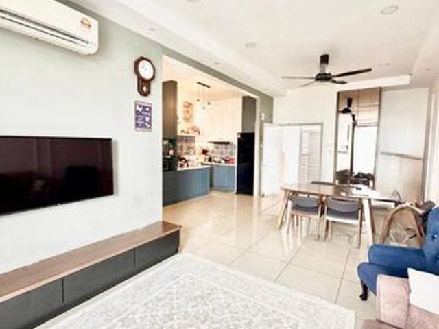 Serviced Residence for sale in Petaling, Subang Jaya