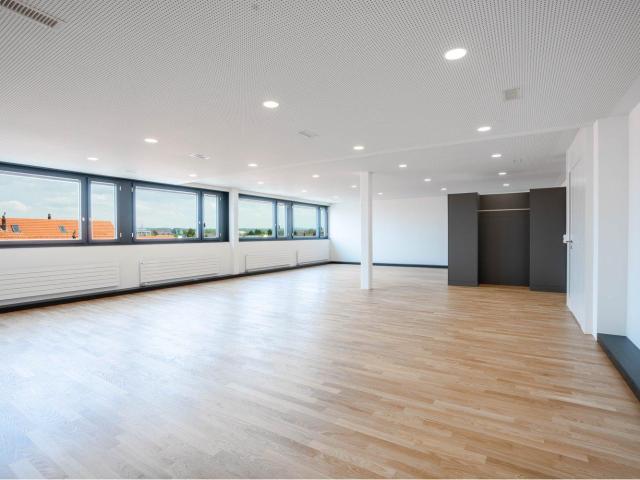 Immobilie kaufen in Dübendorf, Zürich