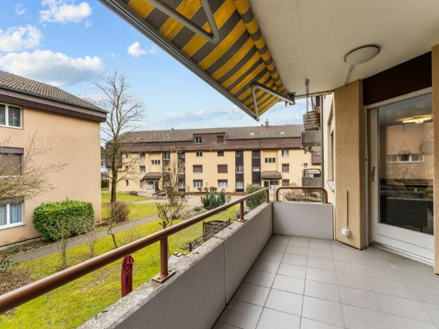 Wohnung kaufen in Muhen, Aargau