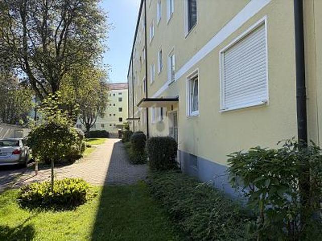 Wohnung kaufen in Kirchseeon, Landkreis Ebersberg