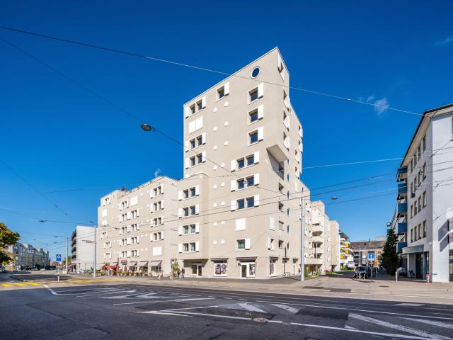 Apartment mieten in Einigen, Zürich