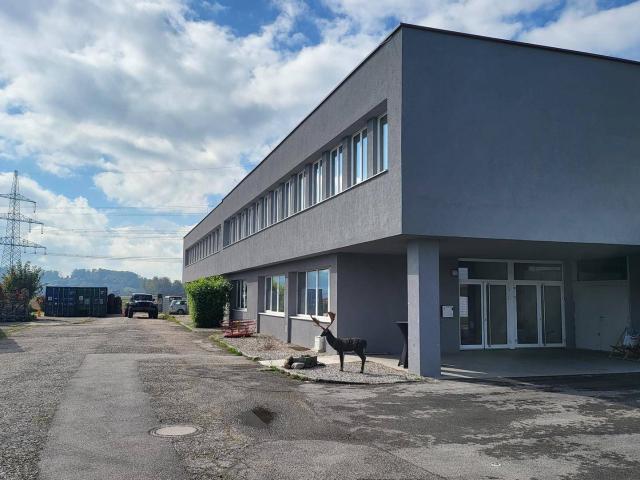 Gewerbe mieten in Raffelstetten, Asten