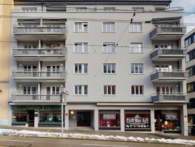 Apartment mieten in Einigen, Zürich